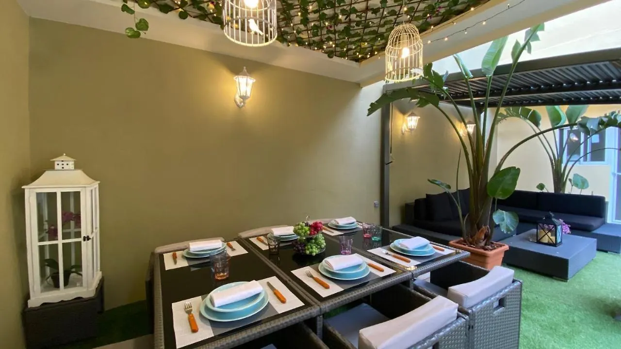 Casa Flores Del Mediterraneo Бадалона Испания
