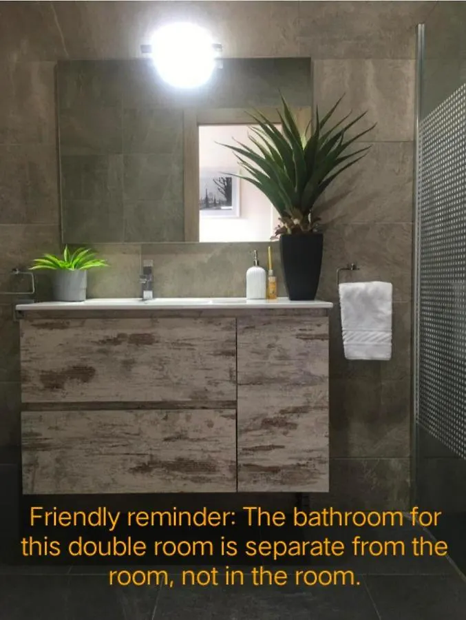 Privatunterkunft Casa Flores Del Mediterraneo Badalona Spanien