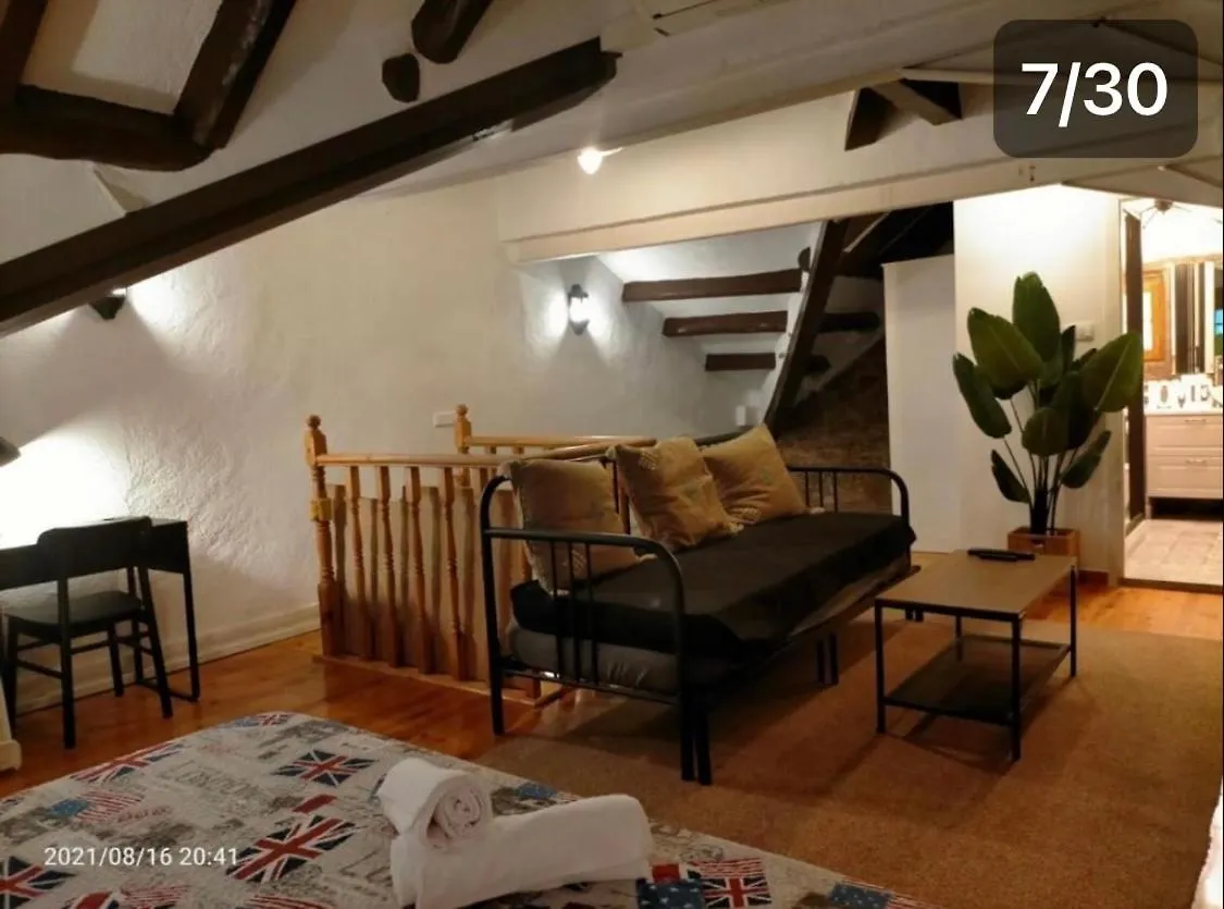 Casa Flores Del Mediterraneo Бадалона Испания